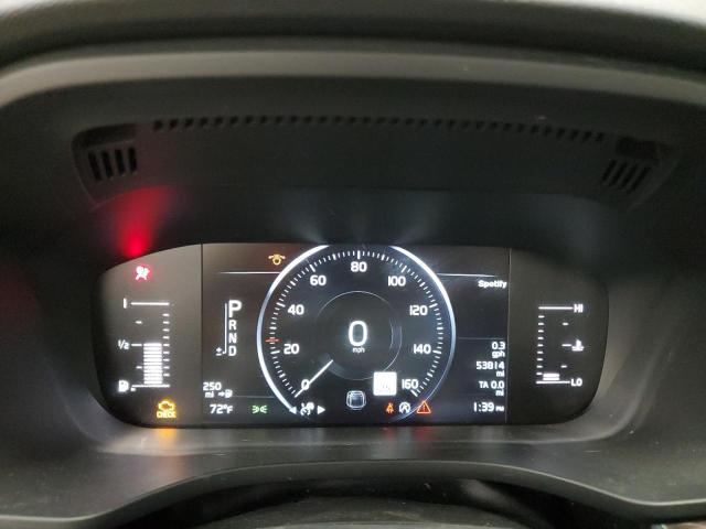 Photo 9 from auction – 2018 VOLVO XC60 T5 MO with VIN YV4102RK2J1076140