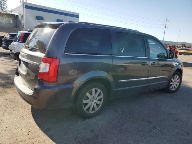 Photo 3 from auction – 2016 CHRYSLER TOWN & COU with VIN 2C4RC1BG6GR231838