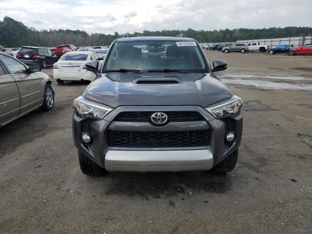 Photo 5 from auction – 2019 TOYOTA 4RUNNER SR with VIN JTEBU5JR8K5659291