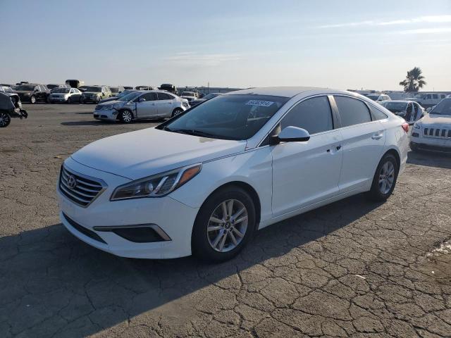 HYUNDAI SONATA SE 2017 with VIN 5NPE24AF2HH579923 - Photo from auction