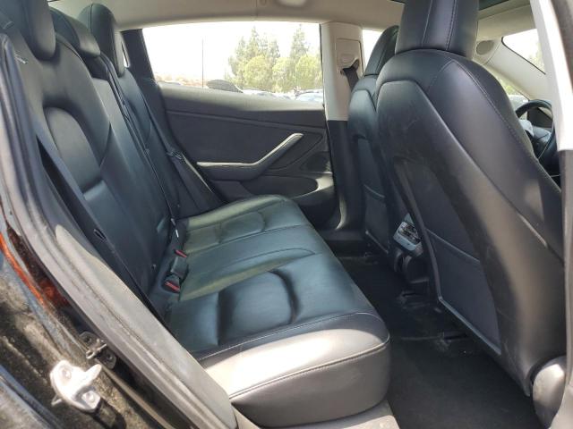 Photo 10 from auction – 2018 TESLA MODEL 3 with VIN 5YJ3E1EA5JF154566