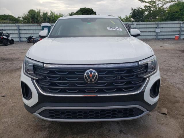 Photo 5 from auction – 2024 VOLKSWAGEN ATLAS CROS with VIN 1V2DE2CA5RC245308