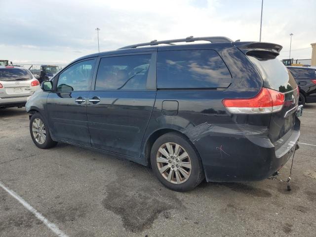 Photo 2 from auction – 2012 TOYOTA SIENNA XLE with VIN 5TDYK3DC8CS204968