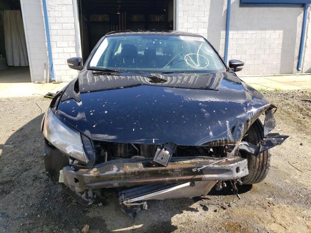 Photo 5 from auction – 2013 VOLKSWAGEN PASSAT S with VIN 1VWAP7A38DC006289