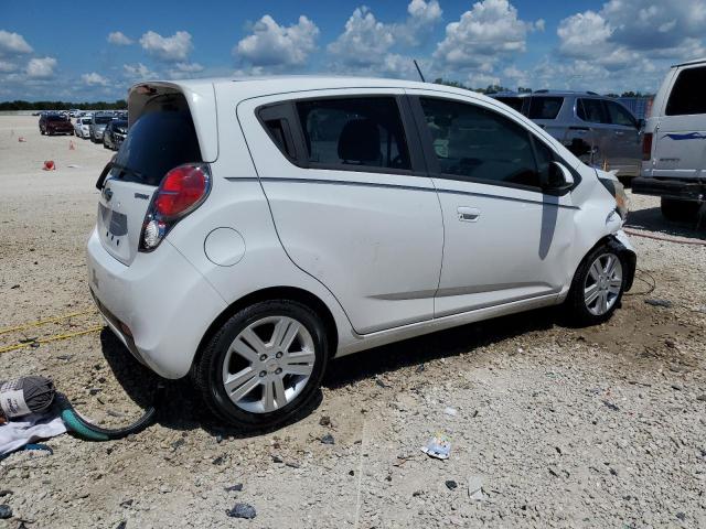 Photo 3 from auction – 2015 CHEVROLET SPARK 1LT with VIN KL8CD6S90FC758033