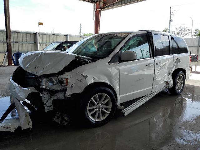 DODGE GRAND CARA 2018 with VIN 2C4RDGCG1JR216363 - Photo from auction