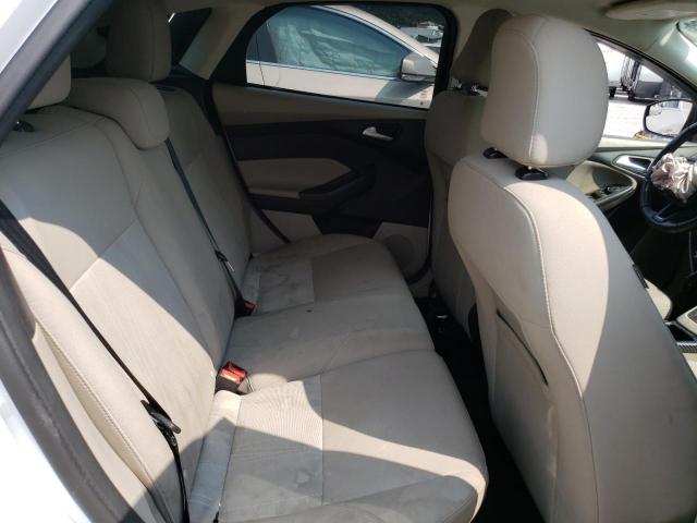 Photo 10 from auction – 2015 FORD FOCUS SE with VIN 1FADP3K20FL374957