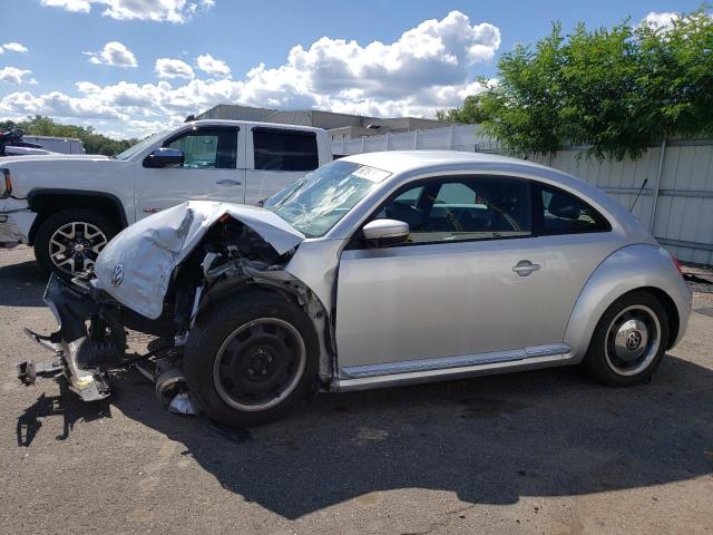 VOLKSWAGEN BEETLE 2012 with VIN 3VWJP7AT7CM631988 - Photo from auction