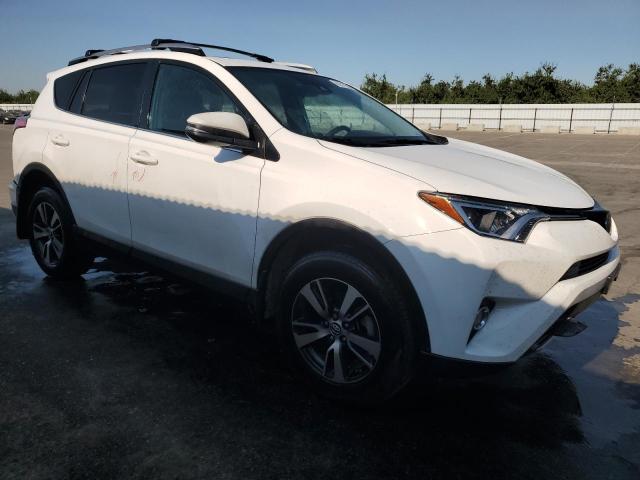 Photo 4 from auction – 2018 TOYOTA RAV4 ADVEN with VIN 2T3WFREV2JW516472