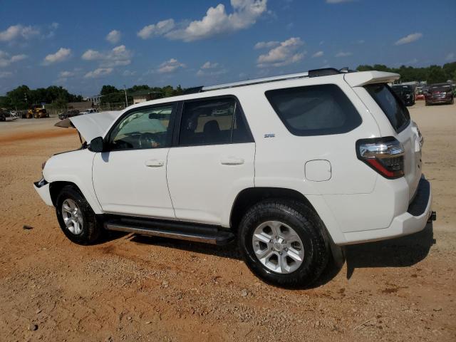 Photo 2 from auction – 2019 TOYOTA 4RUNNER SR with VIN JTEZU5JR5K5210696