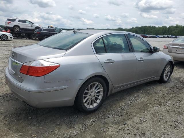 Photo 3 from auction – 2009 HYUNDAI GENESIS 3. with VIN KMHGC46E89U018554