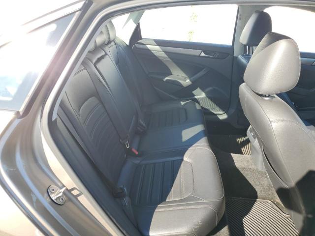 Photo 10 from auction – 2015 VOLKSWAGEN PASSAT SE with VIN 1VWBT7A35FC064802