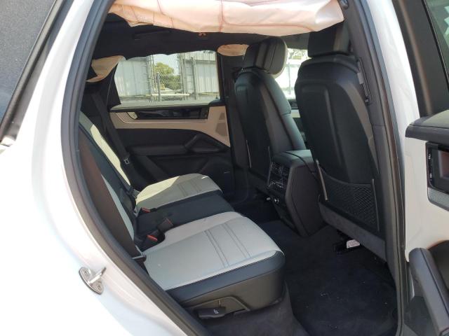 Photo 11 from auction – 2024 PORSCHE CAYENNE with VIN WP1AA2AY5RDA08908