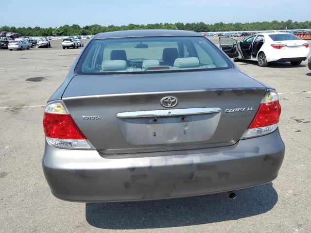 Photo 6 from auction – 2005 TOYOTA CAMRY with VIN 4T1BE32K45U615253