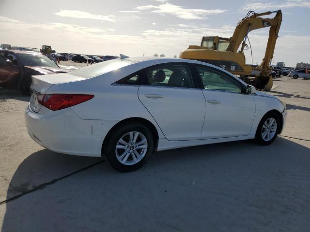 Photo 3 from auction – 2013 HYUNDAI SONATA GLS with VIN 5NPEB4AC7DH756904