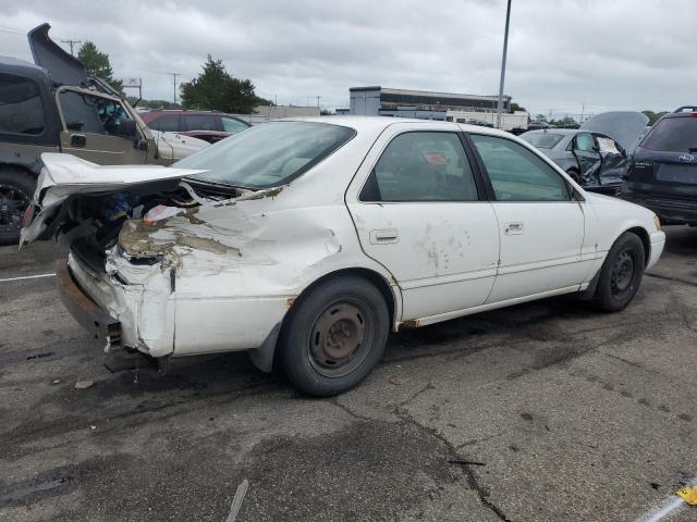 Photo 3 from auction – 1998 TOYOTA CAMRY CE with VIN 4T1BF22KXWU054825