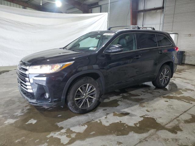 TOYOTA HIGHLANDER 2018 with VIN 5TDJZRFH3JS544695 - Photo from auction