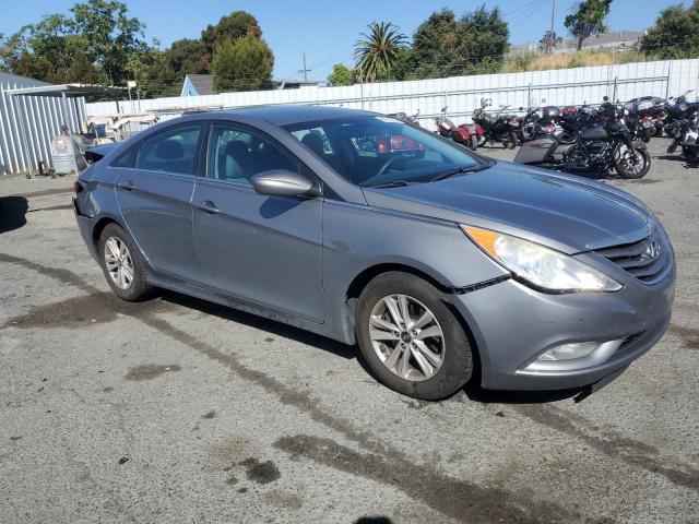 Photo 4 from auction – 2013 HYUNDAI SONATA GLS with VIN 5NPEB4AC6DH742525
