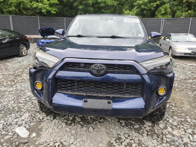 Photo 5 from auction – 2018 TOYOTA 4RUNNER SR with VIN JTEBU5JR6J5577834