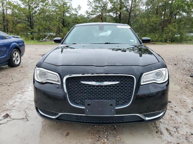 Photo 5 from auction – 2016 CHRYSLER 300 LIMITE with VIN 2C3CCAAG8GH220096