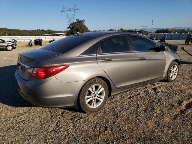Photo 3 from auction – 2012 HYUNDAI SONATA GLS with VIN 5NPEB4AC3CH445968