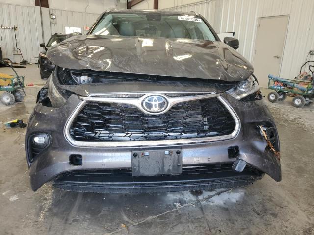 Photo 5 from auction – 2021 TOYOTA HIGHLANDER with VIN 5TDDZRBH0MS535444