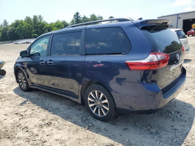 Photo 2 from auction – 2020 TOYOTA SIENNA XLE with VIN 5TDDZ3DC2LS250693