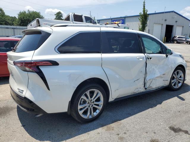 Photo 3 from auction – 2021 TOYOTA SIENNA LIM with VIN 5TDERKEC2MS048662