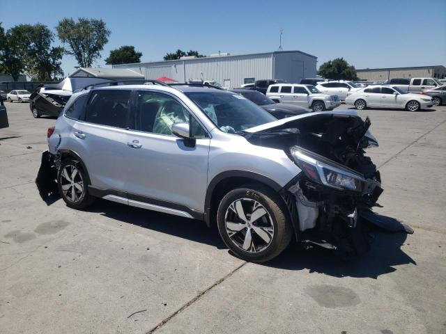 Photo 4 from auction – 2020 SUBARU FORESTER T with VIN JF2SKAXC2LH586877