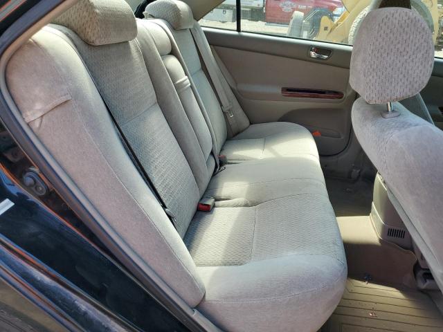Photo 10 from auction – 2002 TOYOTA CAMRY LE with VIN 4T1BE30K42U107850