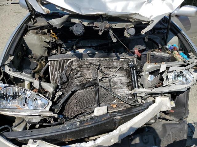 Photo 11 from auction – 2004 TOYOTA CAMRY LE with VIN 4T1BE32K24U844657