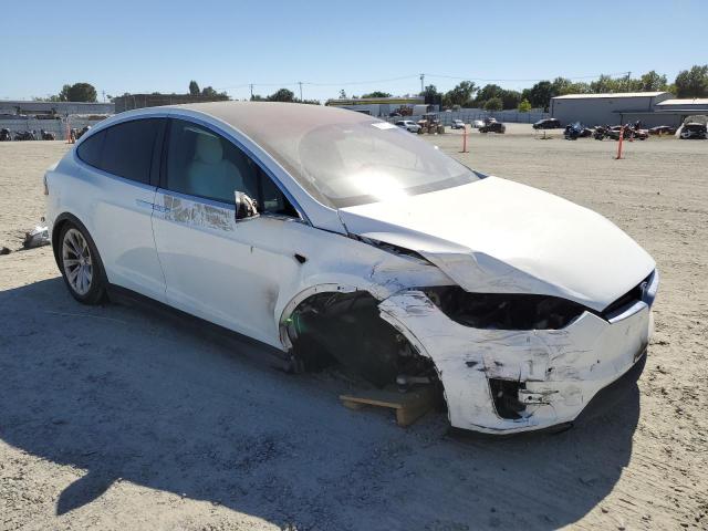 Photo 4 from auction – 2016 TESLA MODEL X with VIN 5YJXCBE28GF009052