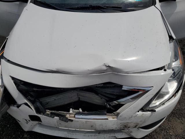 Photo 11 from auction – 2017 NISSAN VERSA S with VIN 3N1CN7AP8HL846817