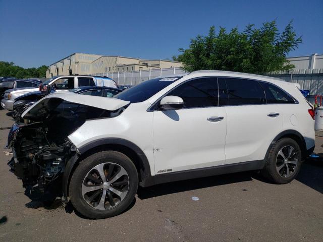 KIA SORENTO EX 2017 with VIN 5XYPHDA58HG310055 - Photo from auction