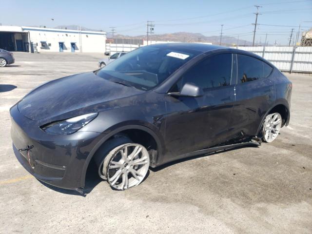 TESLA MODEL Y 2024 with VIN 7SAYGAEE2RF991177 - Photo from auction