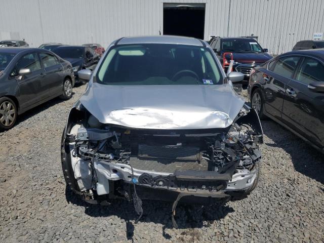 Photo 5 from auction – 2019 FORD ESCAPE SE with VIN 1FMCU0GD5KUA73771