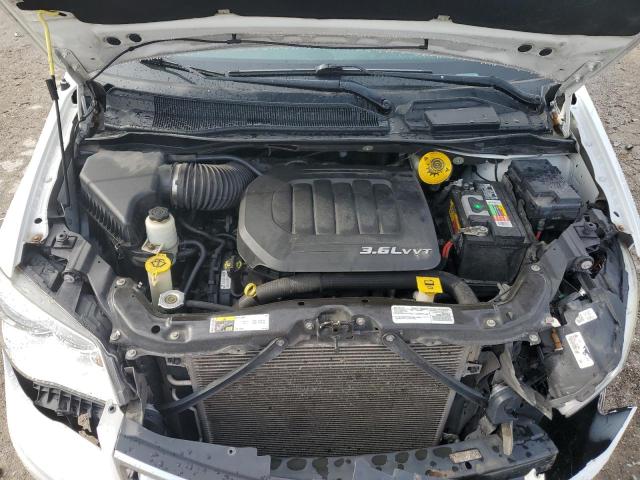 Photo 12 from auction – 2016 CHRYSLER TOWN & COU with VIN 2C4RC1BGXGR280329