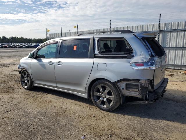 Photo 2 from auction – 2015 TOYOTA SIENNA SPO with VIN 5TDXK3DCXFS635828