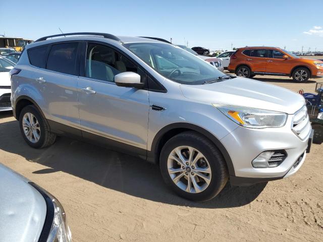 Photo 4 from auction – 2018 FORD ESCAPE SE with VIN 1FMCU9GDXJUA44172