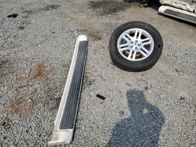 Photo 13 from auction – 2007 FORD EXPLORER L with VIN 1FMEU65E27UA47854