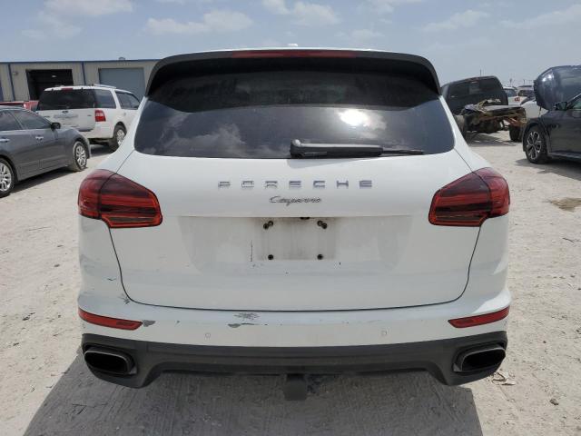 Photo 6 from auction – 2016 PORSCHE CAYENNE with VIN WP1AA2A26GLA05286