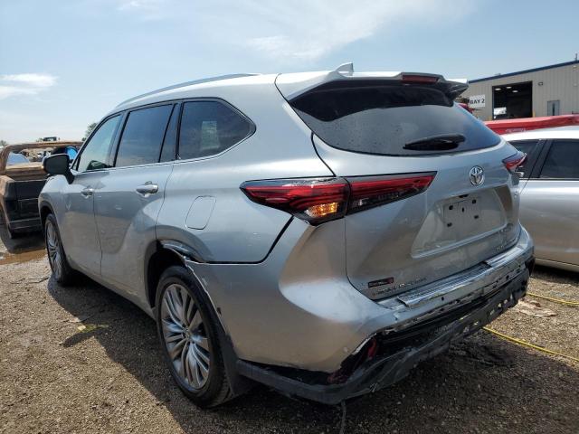 Photo 2 from auction – 2022 TOYOTA HIGHLANDER with VIN 5TDFZRBH2NS186328