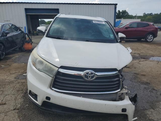 Photo 5 from auction – 2016 TOYOTA HIGHLANDER with VIN 5TDKKRFH8GS136176