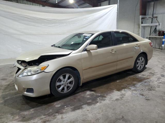 TOYOTA CAMRY BASE 2010 z numerem VIN 4T4BF3EK7AR073381 - Zdjęcie z aukcji