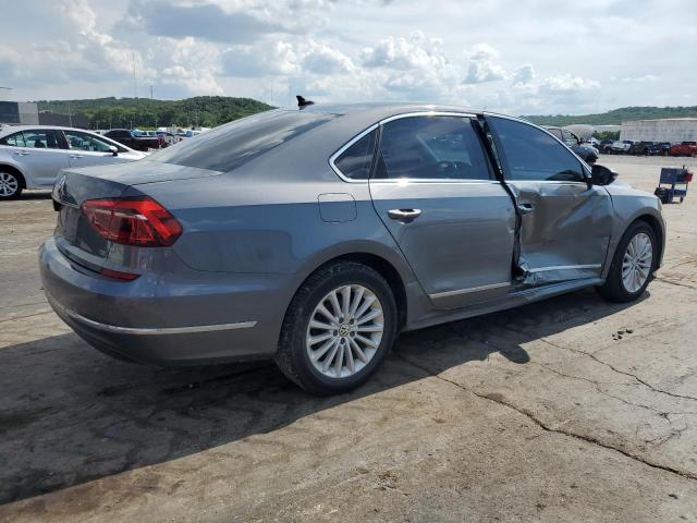 Photo 3 from auction – 2017 VOLKSWAGEN PASSAT with VIN 1VWBT7A37HC023154