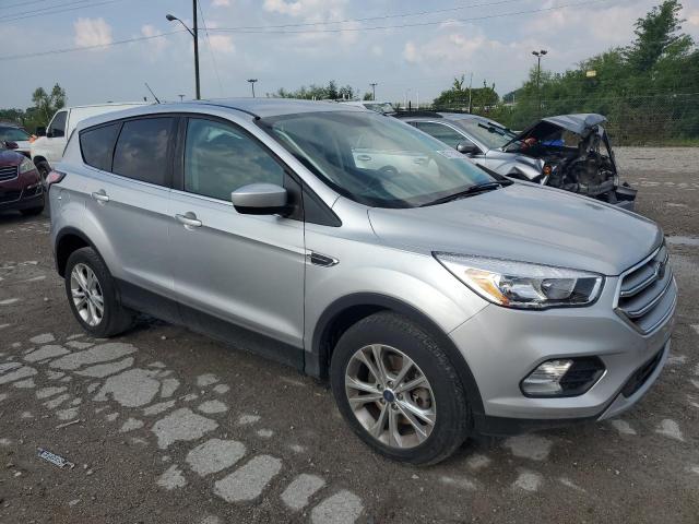 Photo 4 from auction – 2017 FORD ESCAPE SE with VIN 1FMCU9GD1HUC04353