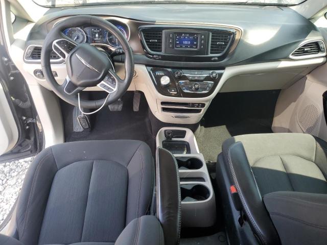 Photo 8 from auction – 2017 CHRYSLER PACIFICA L with VIN 2C4RC1CG0HR608812