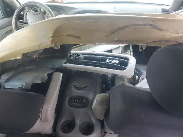 Photo 8 from auction – 2003 TOYOTA SEQUOIA LI with VIN 5TDBT44A83S204928