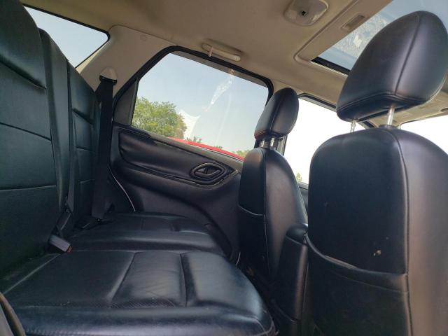 Photo 10 from auction – 2005 FORD ESCAPE LIM with VIN 1FMYU04175KD88717