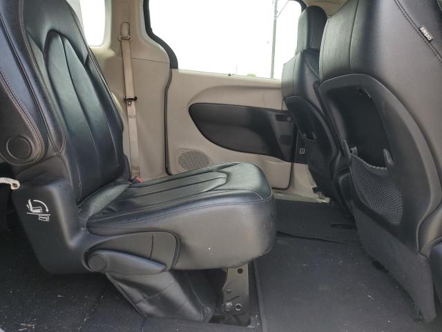 Photo 11 from auction – 2017 CHRYSLER PACIFICA T with VIN 2C4RC1BG8HR610180